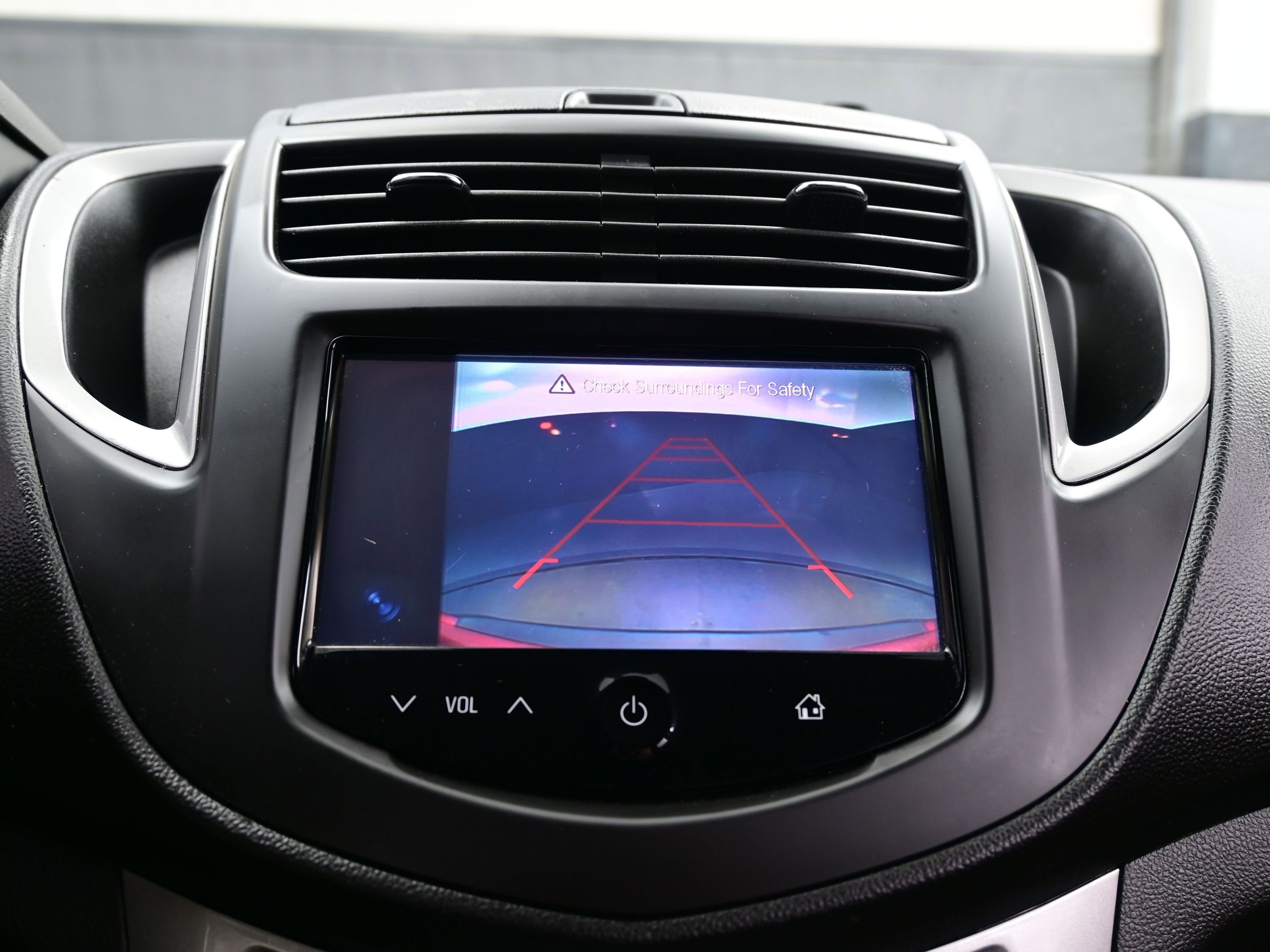 Used 2015 Chevrolet Trax LT w/ LT Plus Package FWD image 18