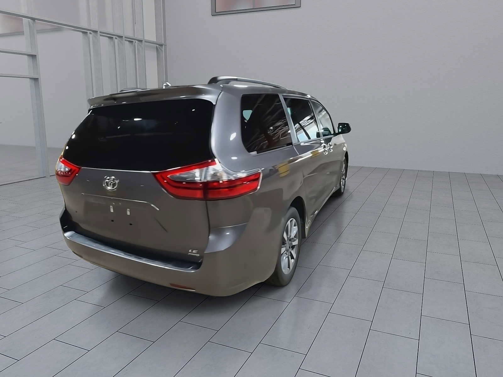 Used 2020 Toyota Sienna LE w/ LE Preferred Package AWD/4WD image 8