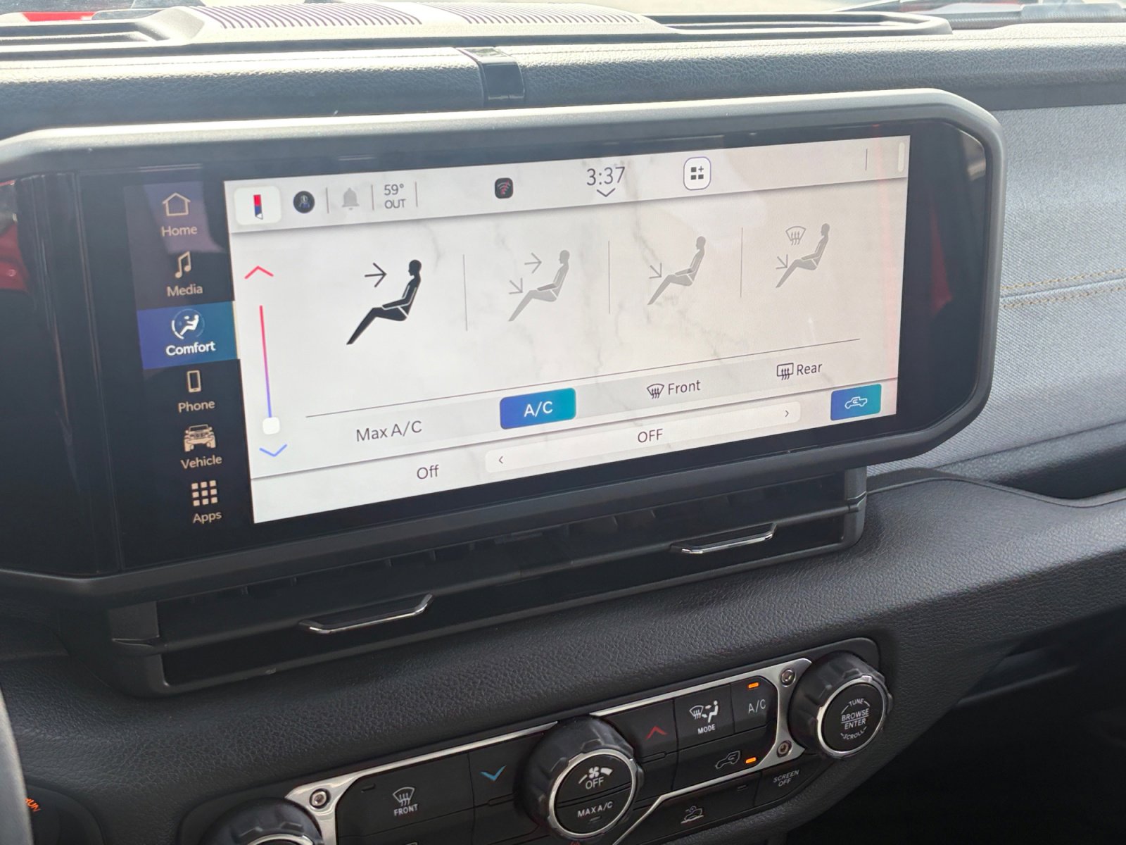 Used 2025 Jeep Gladiator Sport image 21