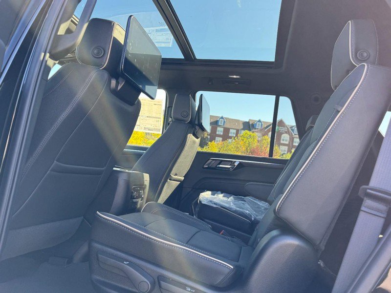 New 2026 Chevrolet Tahoe Premier image 7