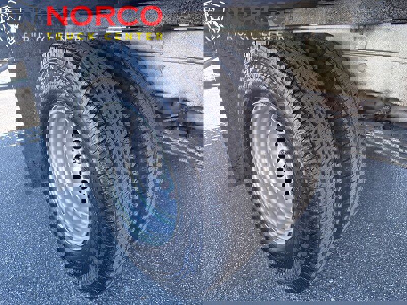 Used 2021 Freightliner Sprinter 3500 image 12