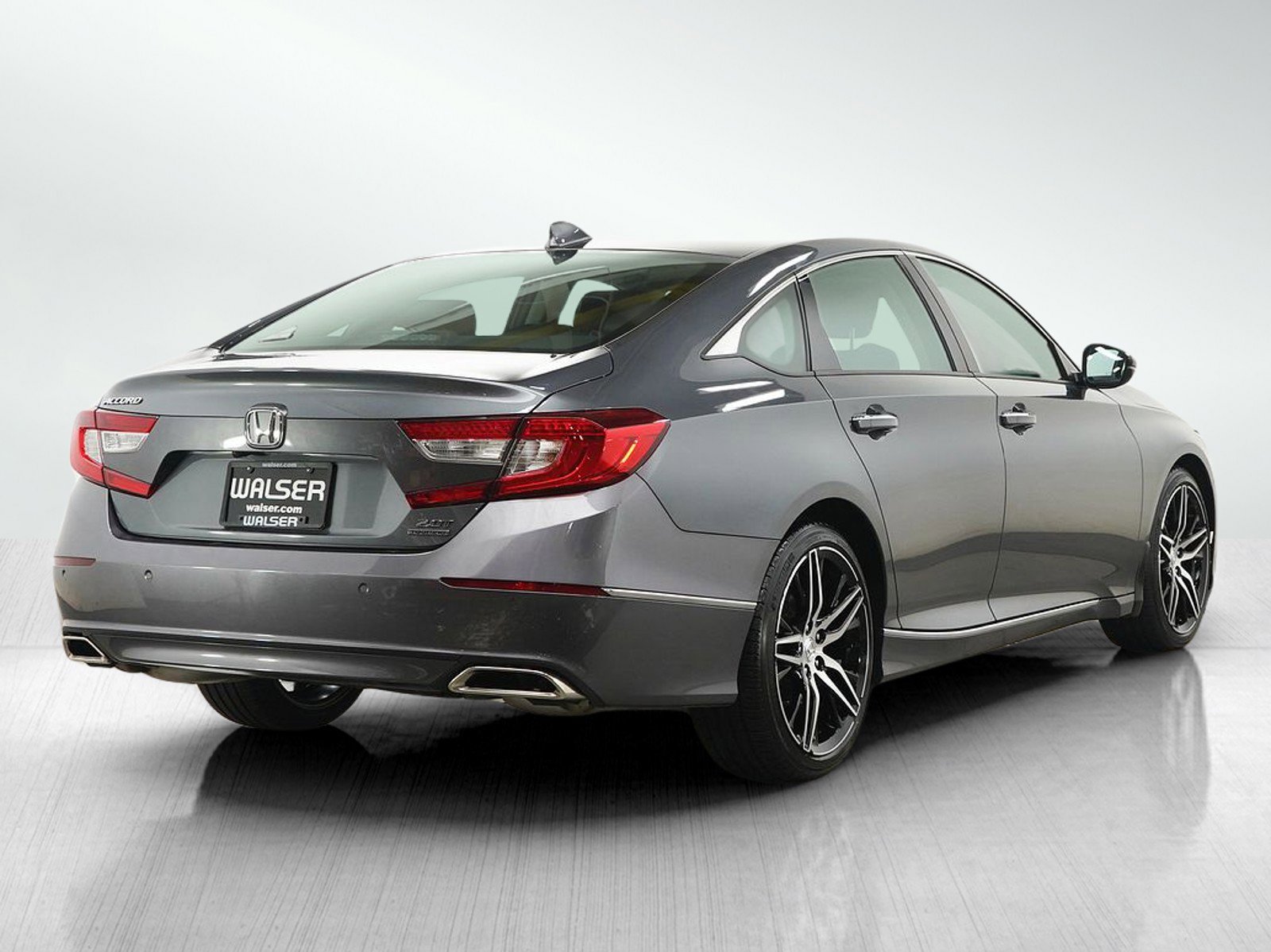Used 2022 Honda Accord Touring image 5