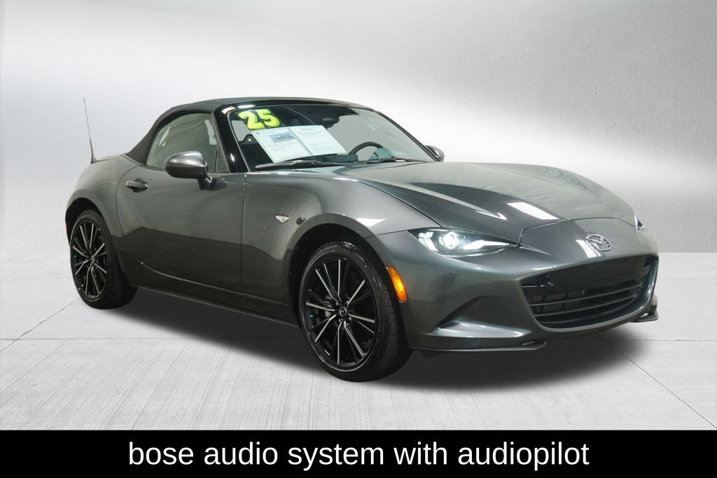 Used 2025 MAZDA MX-5 Miata Grand Touring RWD image 5