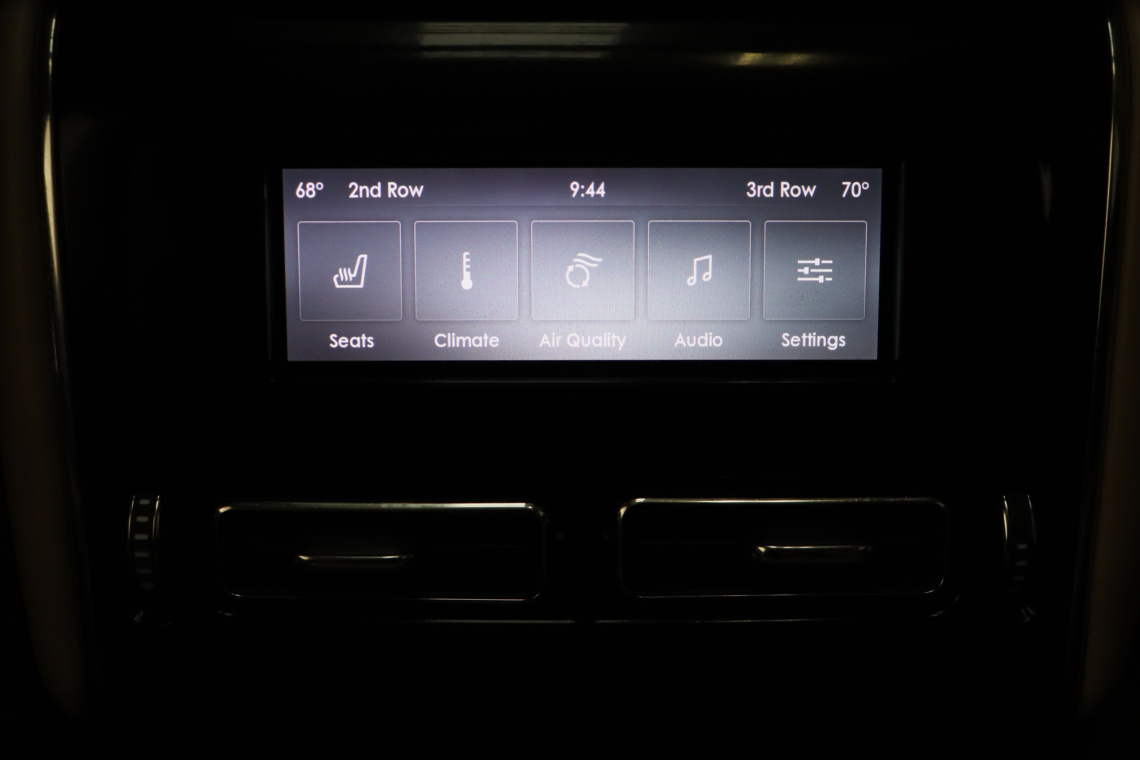 Used 2023 Lincoln Aviator Grand Touring w/ Equipment Group 301A AWD/4WD image 34