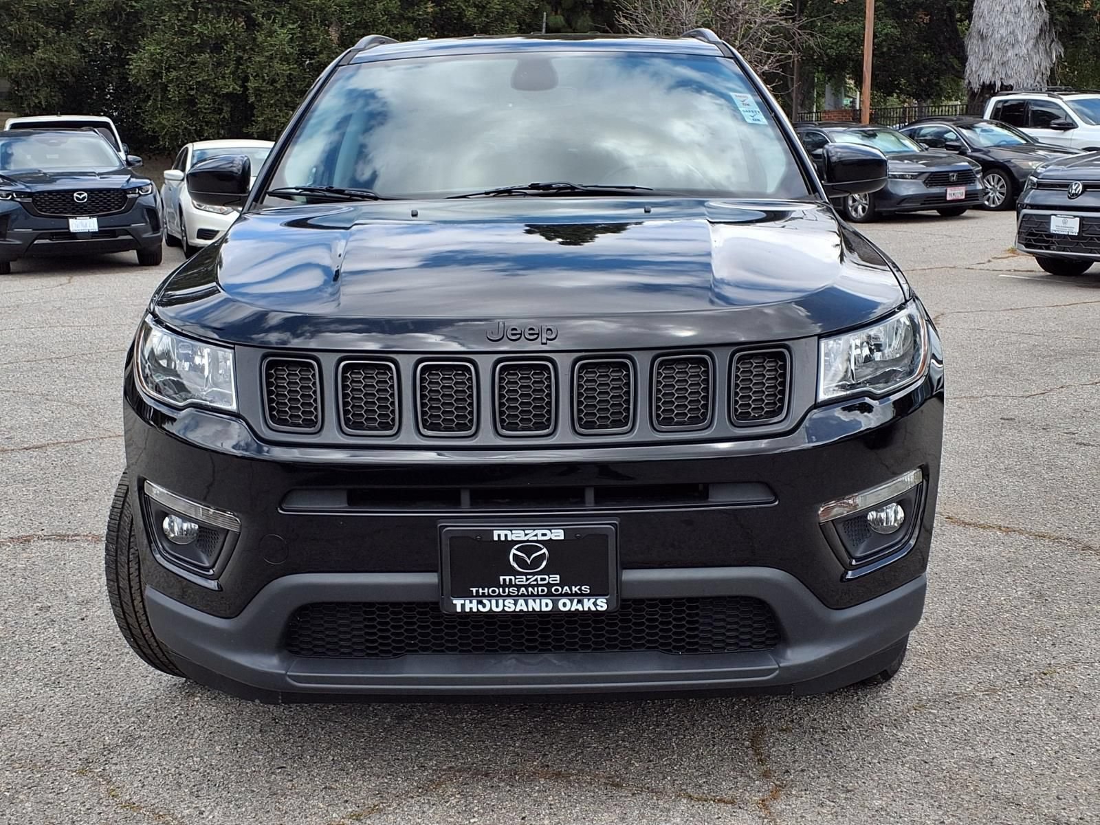 Used 2019 Jeep Compass Latitude AWD/4WD image 2