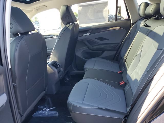 New 2026 Volkswagen Tiguan SE AWD/4WD image 9