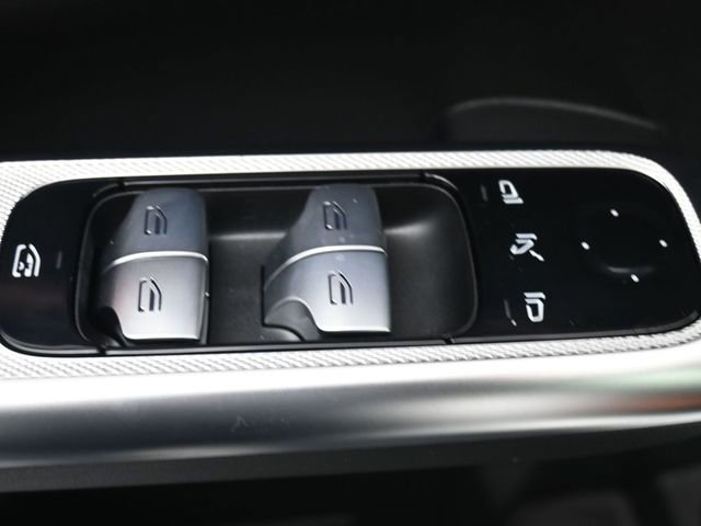 New 2026 Mercedes-Benz GLC 43 AMG 4MATIC image 21