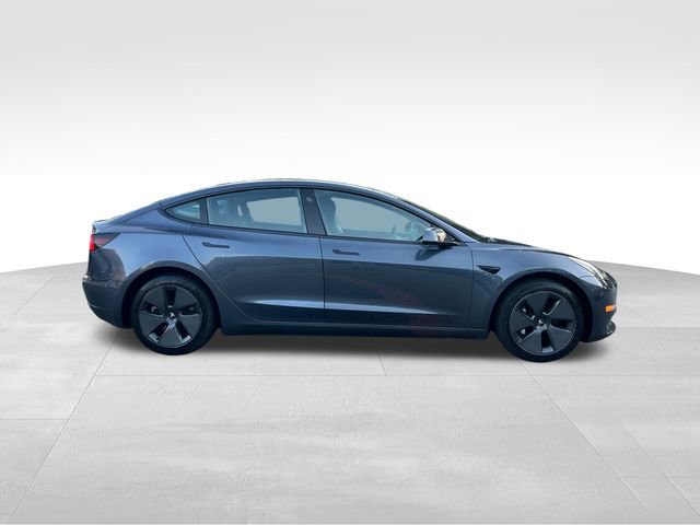 Used 2023 Tesla Model 3 Standard Range image 6