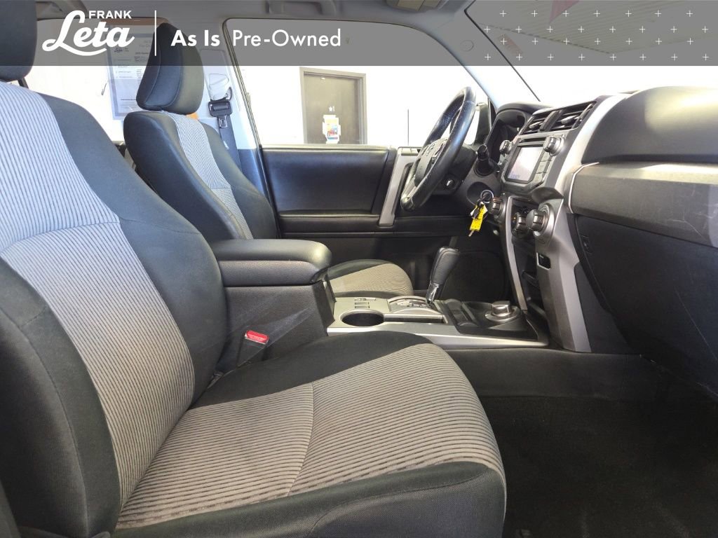 Used 2015 Toyota 4Runner SR5 image 19