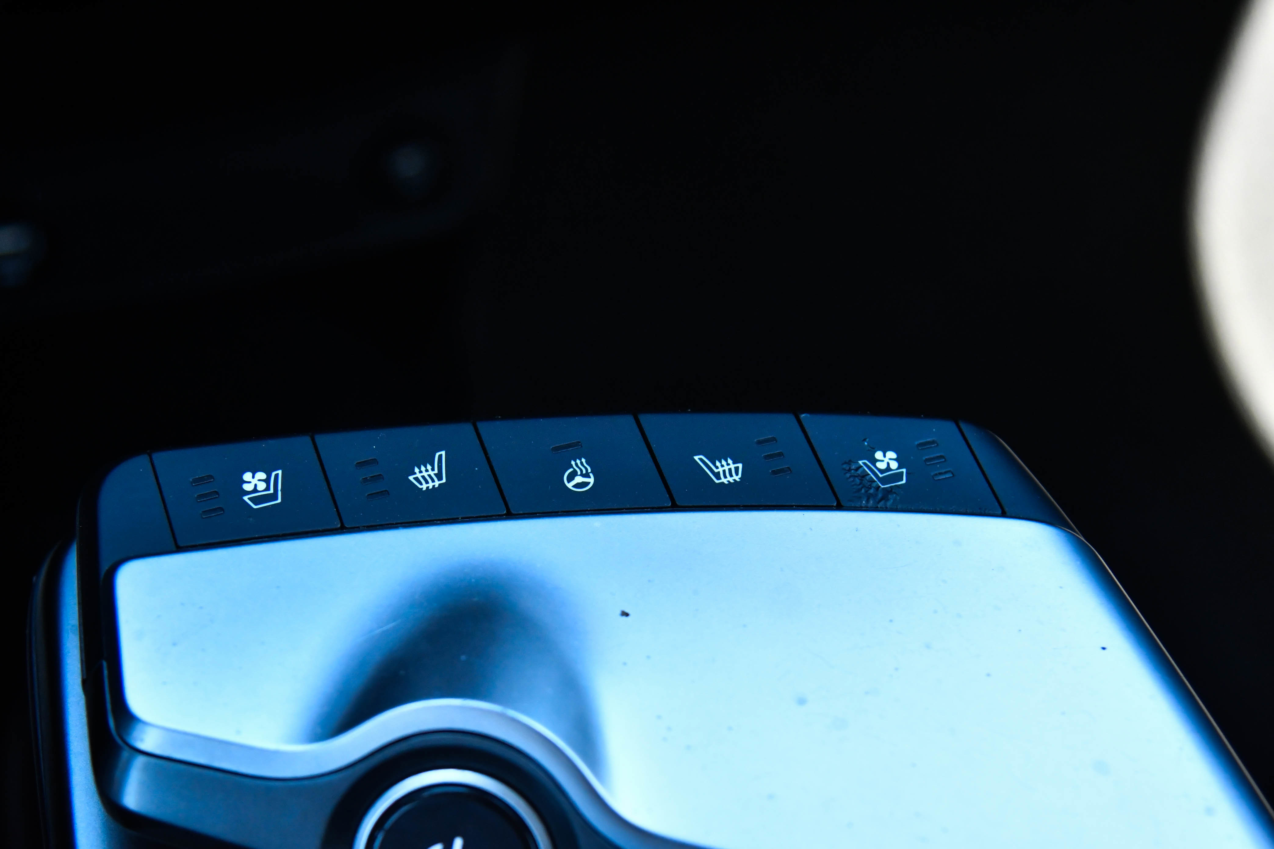 Used 2023 Kia EV6 Wind w/ Wind Technology Package AWD/4WD image 36