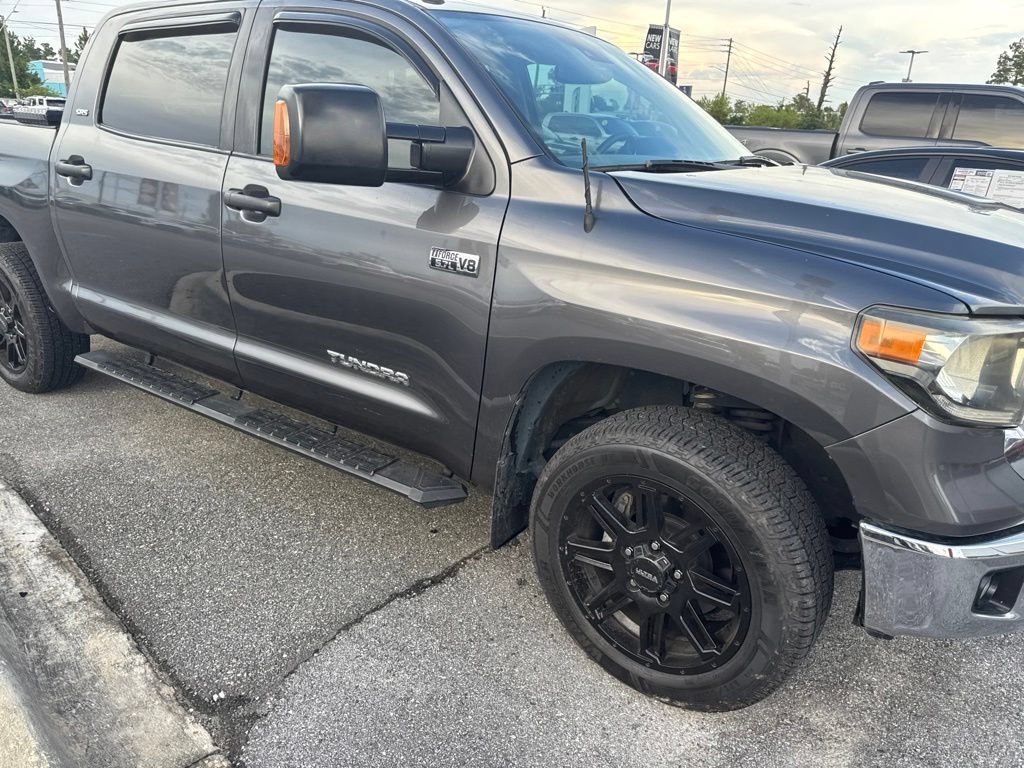 Used 2019 Toyota Tundra SR5 AWD/4WD image 2