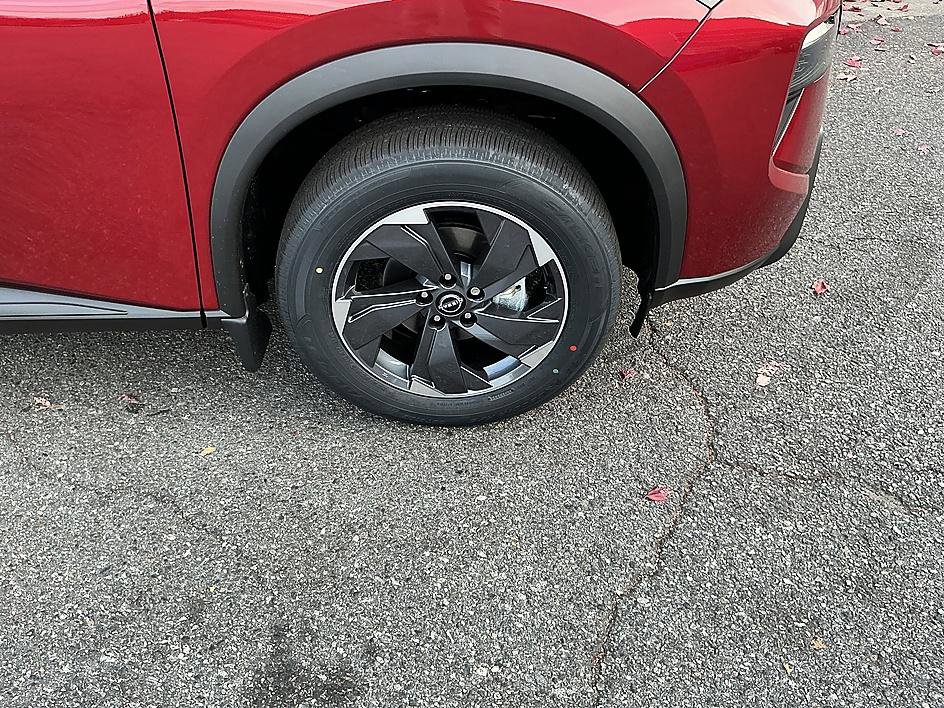 New 2026 Nissan Rogue SV image 24