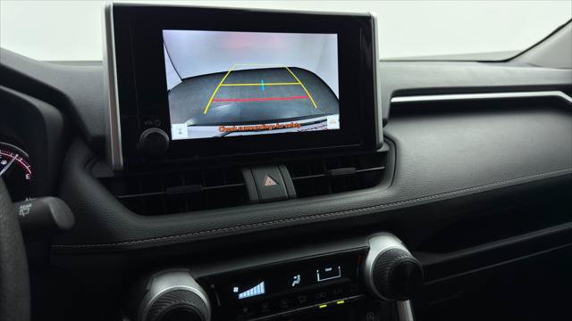 Used 2025 Toyota RAV4 LE FWD image 28