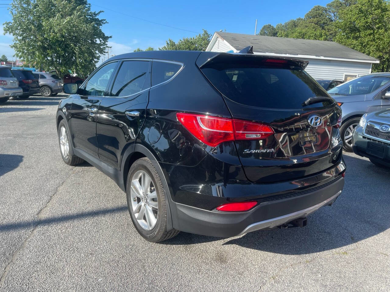 Used 2013 Hyundai Santa Fe Sport 2.0T w/ Technology Pkg AWD/4WD image 5