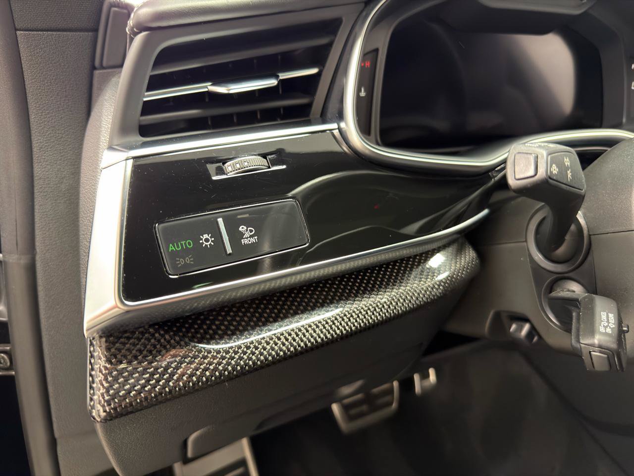 Used 2022 Audi SQ8 Prestige w/ Prestige Package AWD/4WD image 16