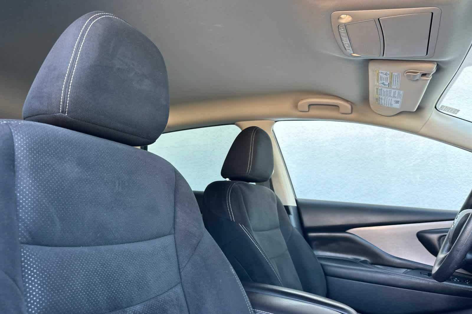 Used 2021 Nissan Murano S FWD image 17