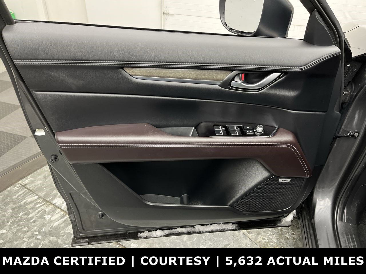 Certified 2025 MAZDA CX-5 Signature image 9