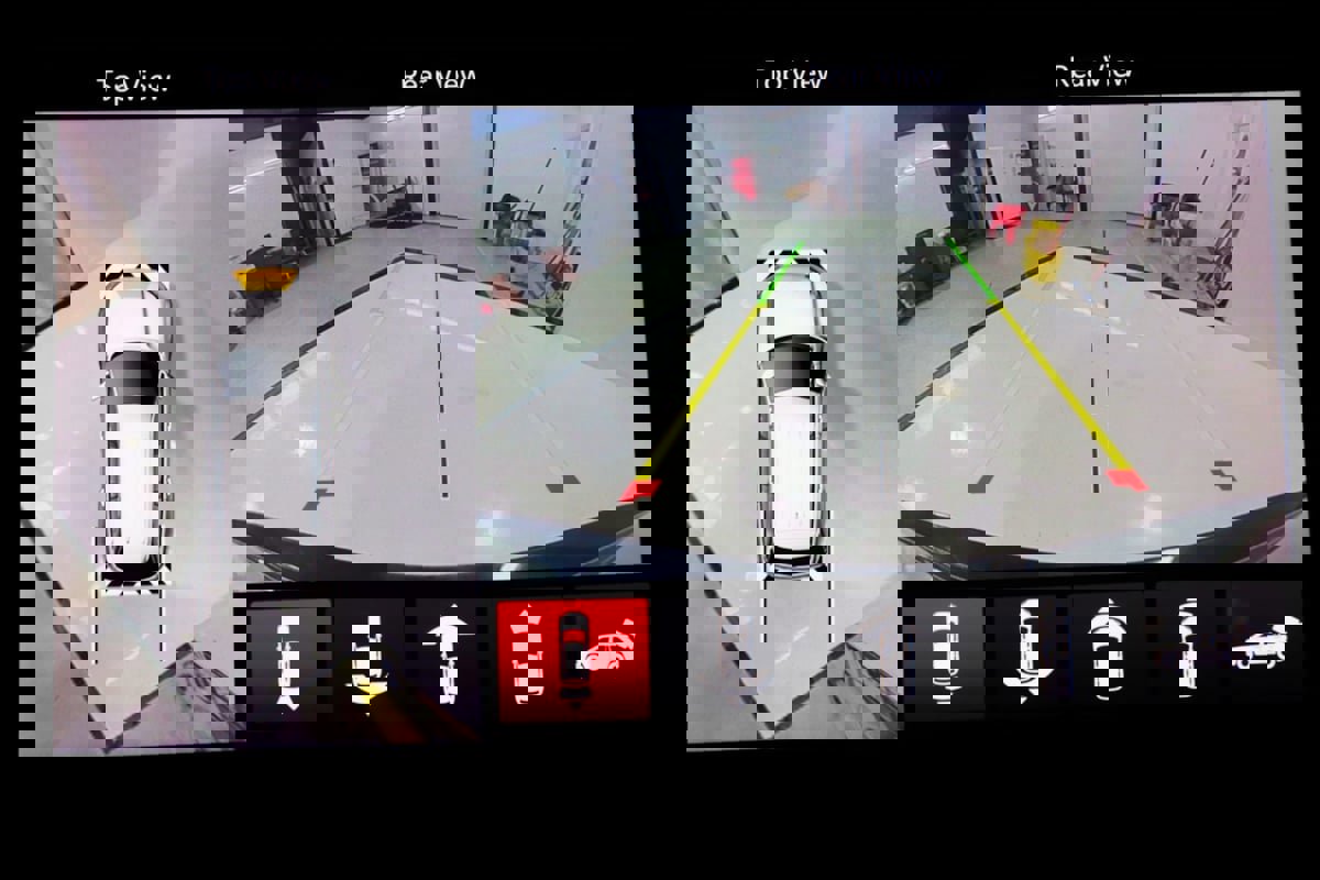 Used 2023 Jeep Grand Cherokee Summit image 21