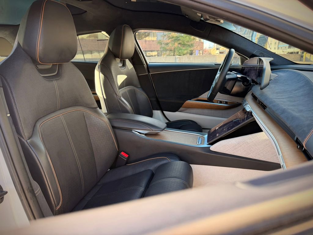 Used 2023 Lucid Air Grand Touring image 19