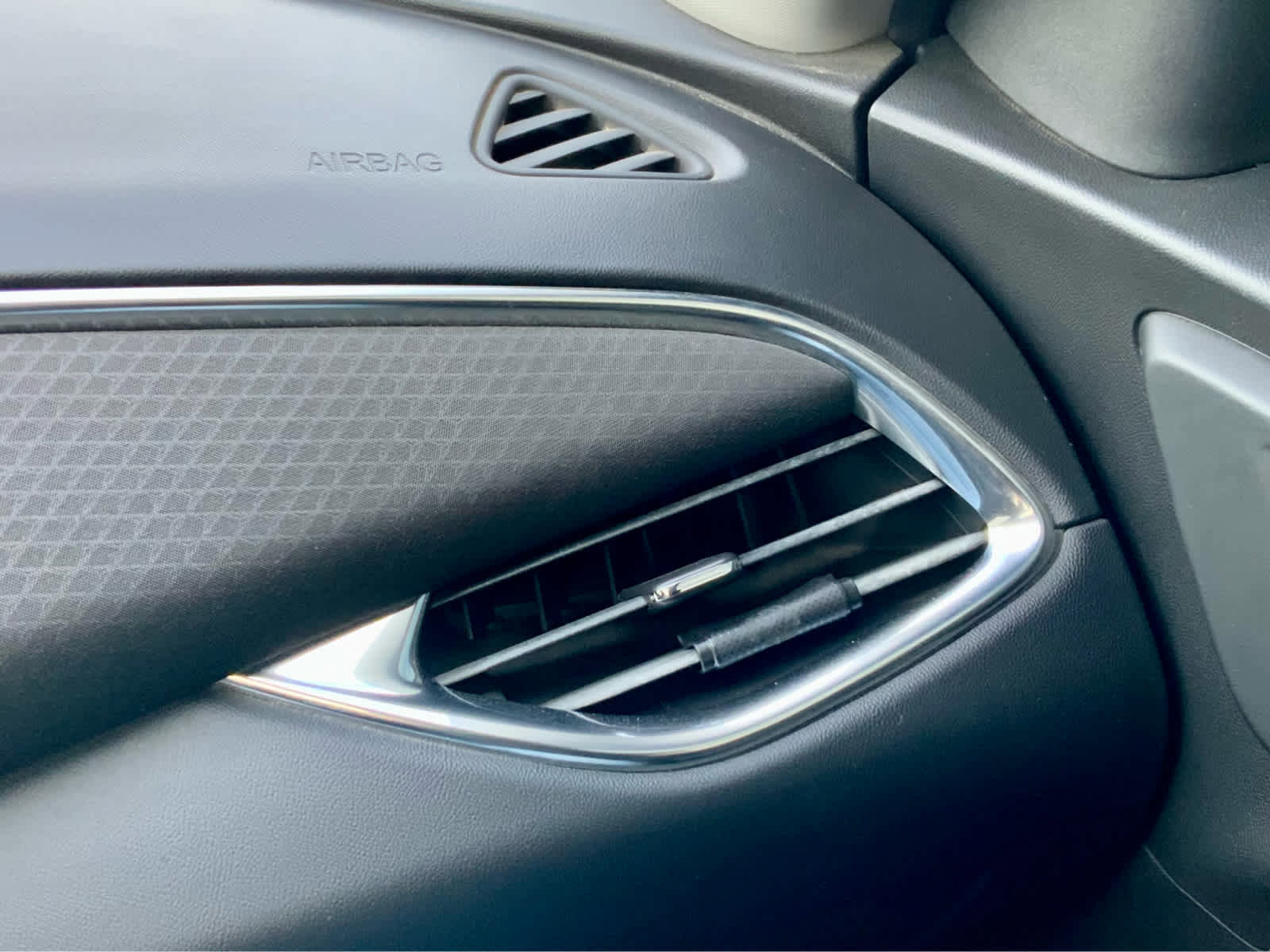 Used 2018 Chevrolet Malibu LT image 50