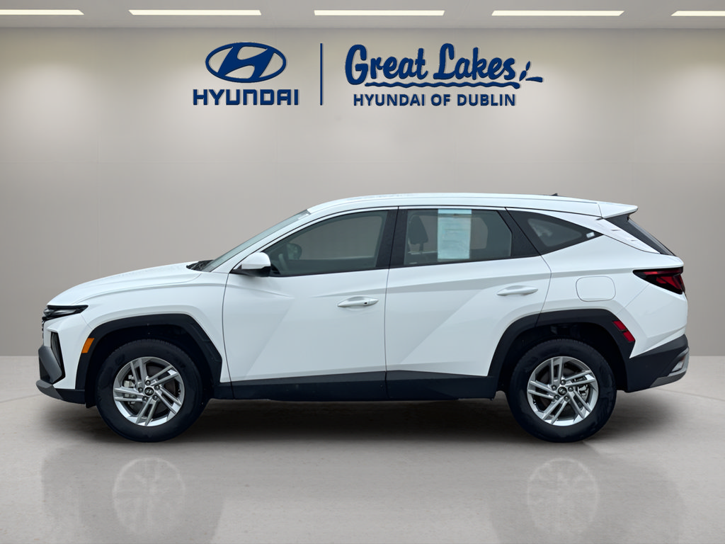 Certified 2026 Hyundai Tucson SE AWD/4WD image 2