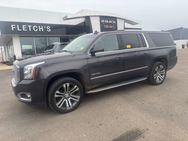 Used 2017 GMC Yukon XL Denali w/ Open Road Package image 8