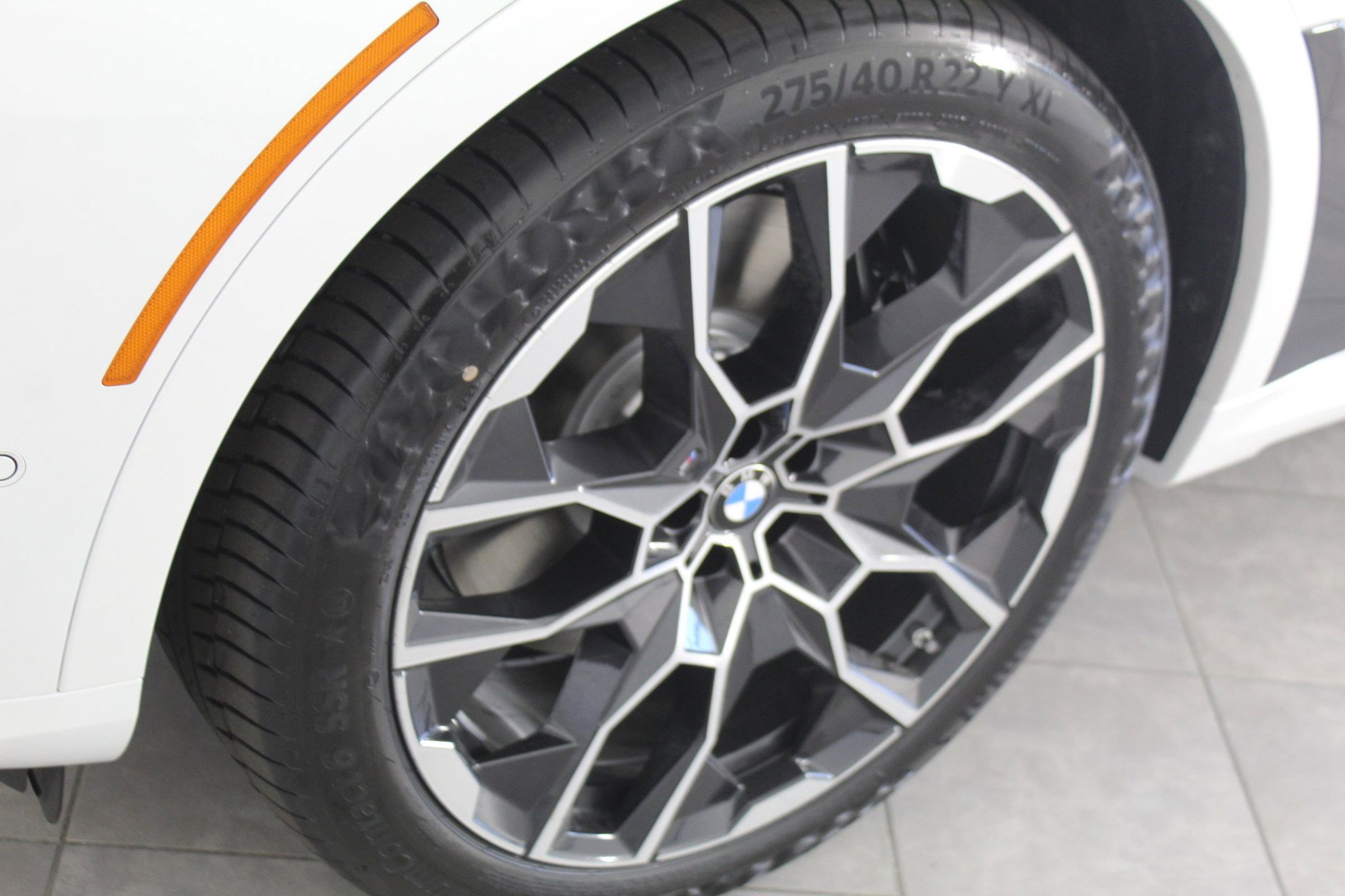 New 2026 BMW X7 M60i image 21