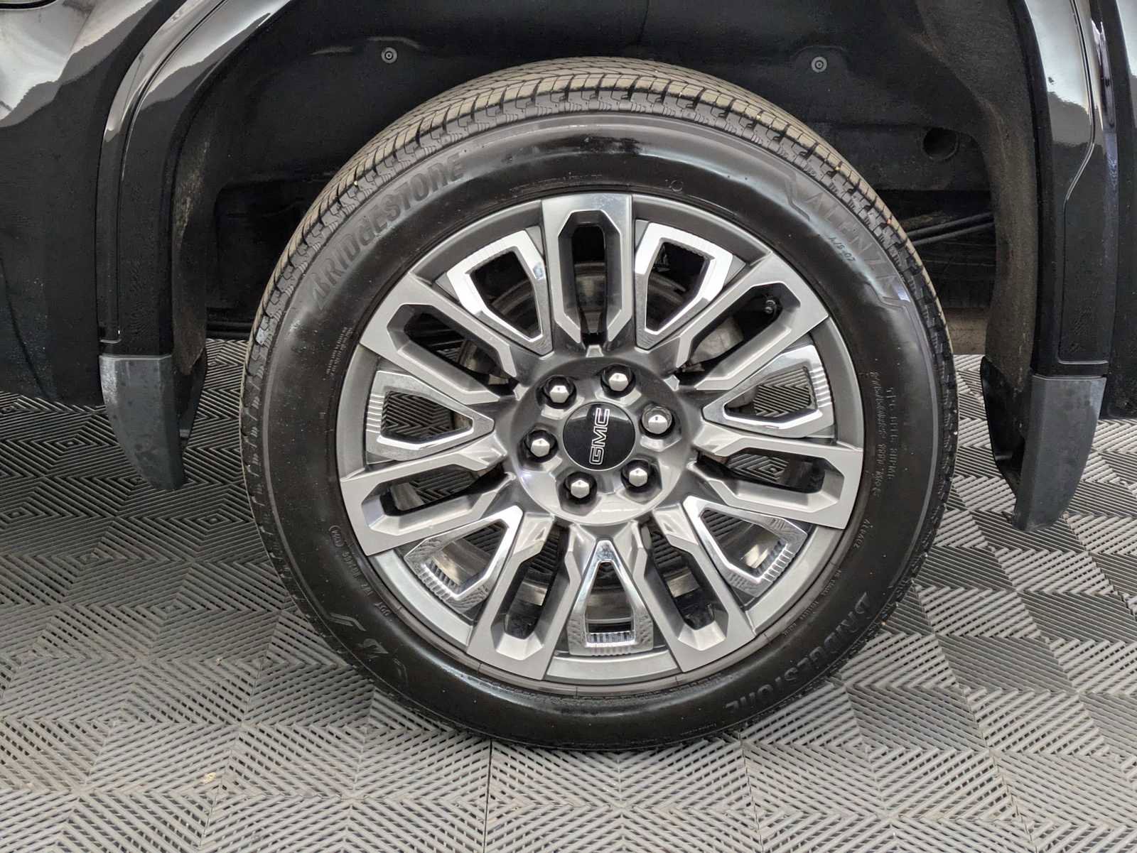 Used 2024 GMC Sierra 1500 Denali Ultimate AWD/4WD image 15