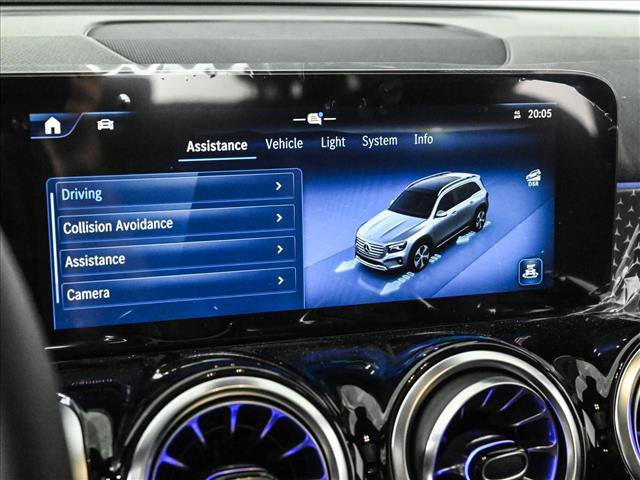 New 2026 Mercedes-Benz GLB 250 4MATIC image 16