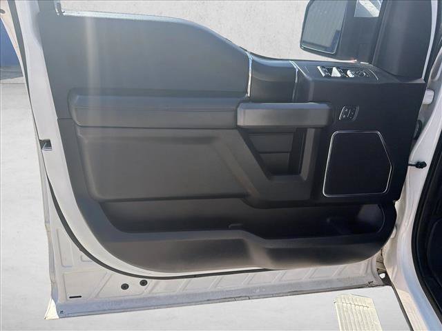 Used 2019 Ford F150 Platinum w/ Equipment Group 701A Luxury AWD/4WD image 9