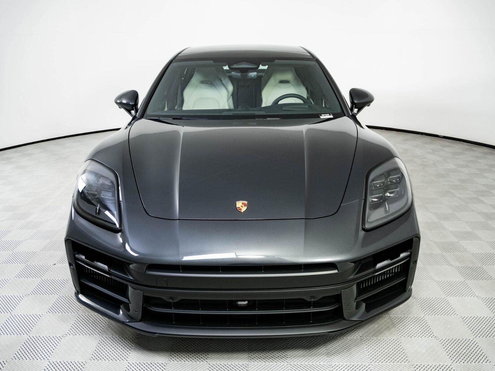 New 2026 Porsche Panamera 4 AWD/4WD image 36