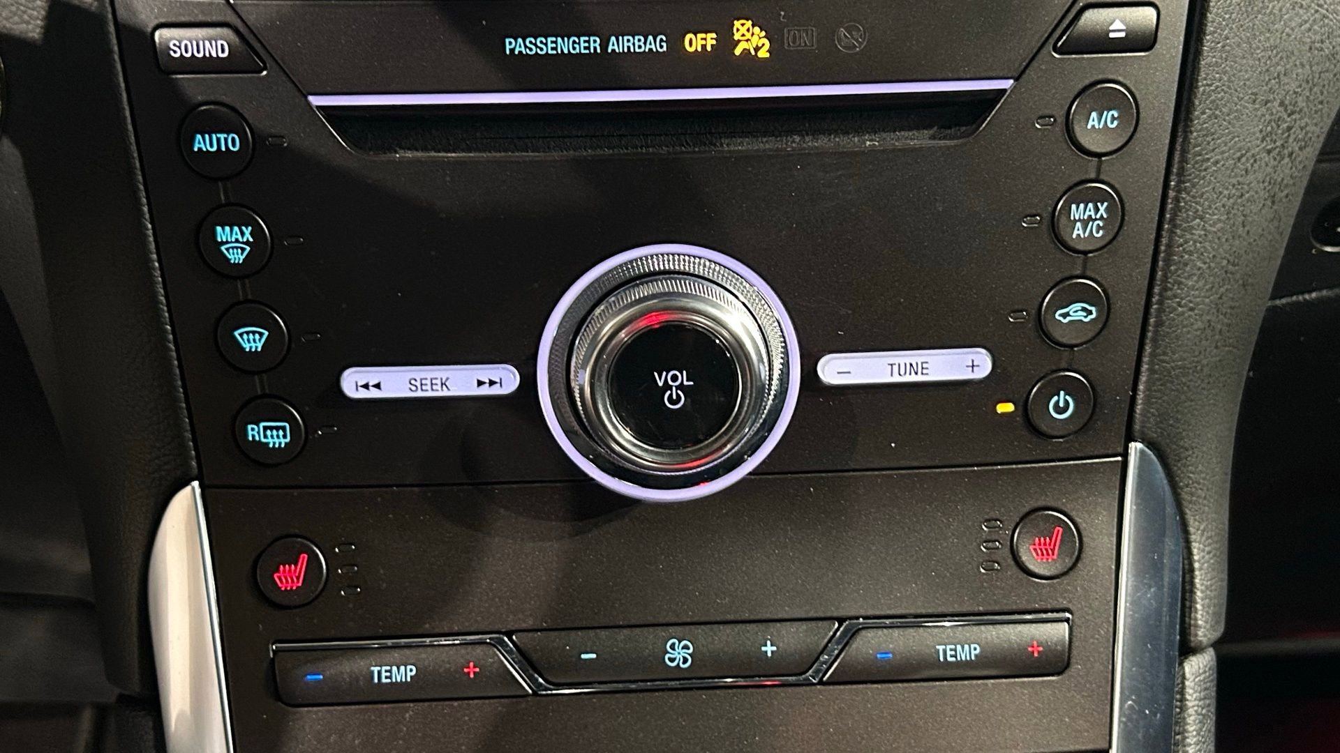 Used 2019 Ford Edge Titanium AWD/4WD image 83