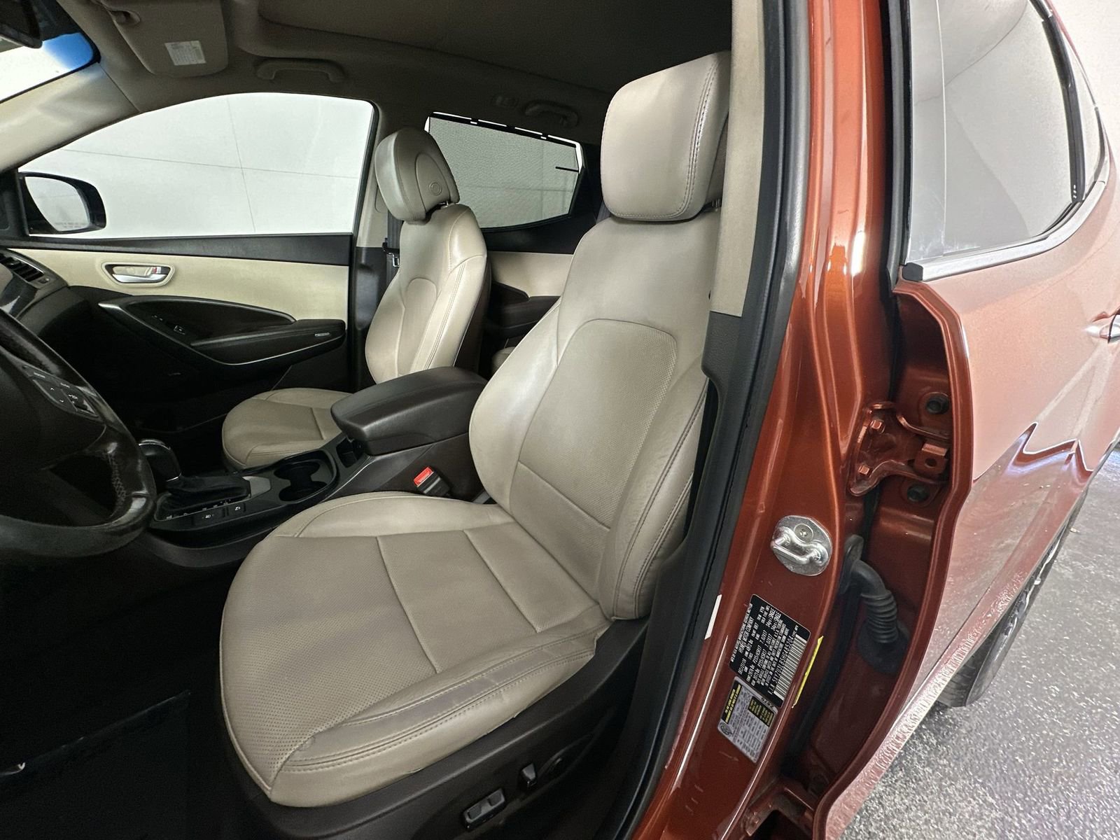 Used 2017 Hyundai Santa Fe Sport w/ 2.4L Tech Package 04 FWD image 11