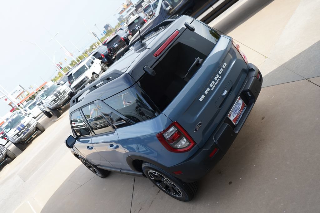 New 2025 Ford Bronco Sport Outer Banks w/ Outer Banks Tech Package+ AWD/4WD image 13