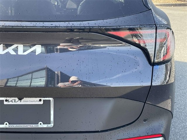 New 2026 Kia Sportage EX image 11