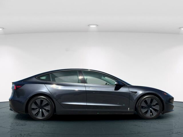 Used 2025 Tesla Model 3 Long Range image 8