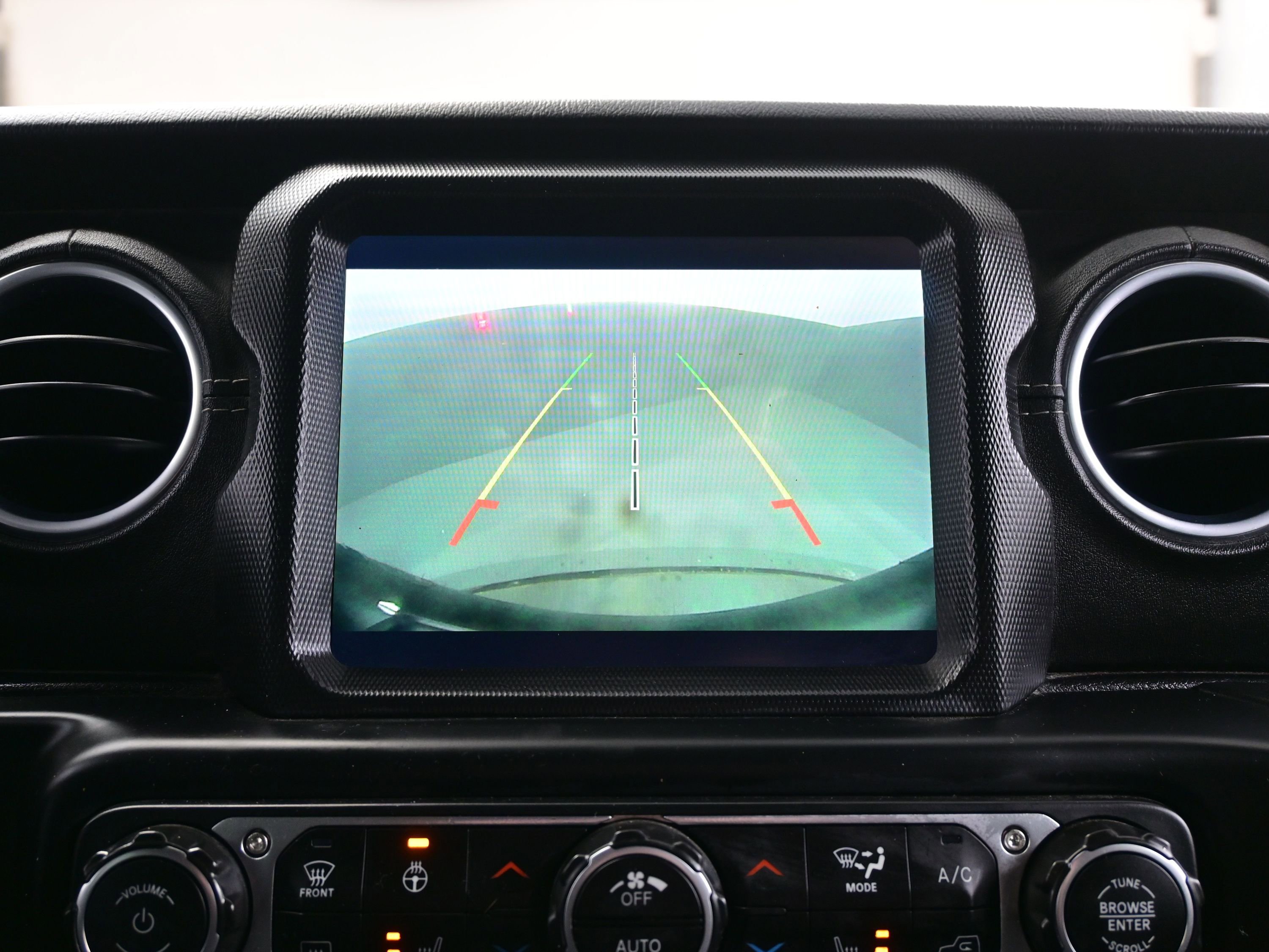 Used 2018 Jeep Wrangler Unlimited Sahara w/ Dual Top Group image 16