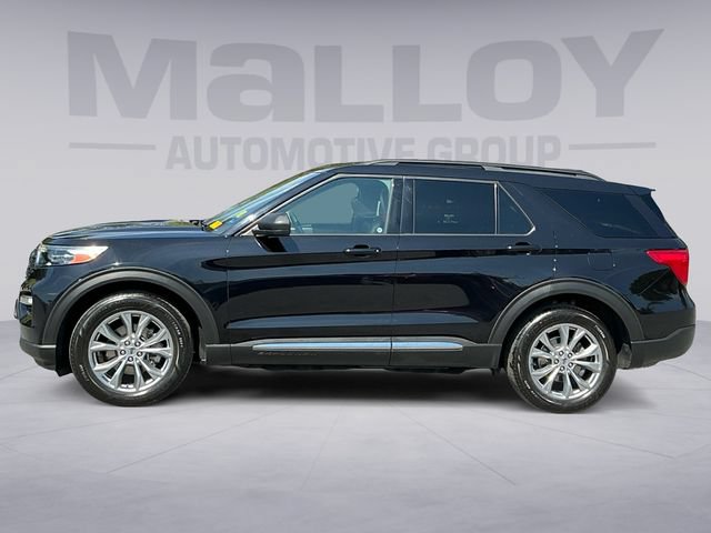 Used 2020 Ford Explorer XLT w/ Equipment Group 202A AWD/4WD image 2