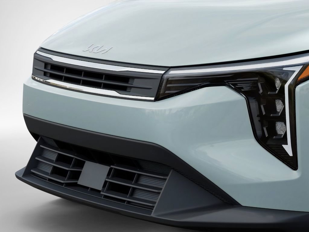 New 2026 Kia K4 LXS image 12