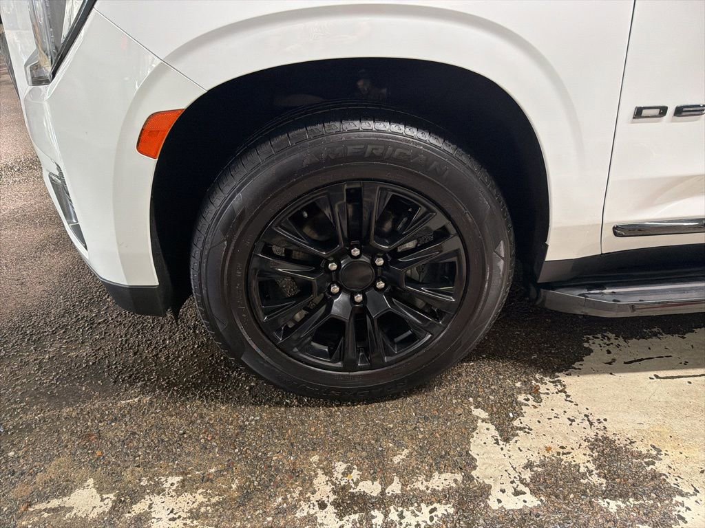 Used 2021 GMC Yukon Denali image 7