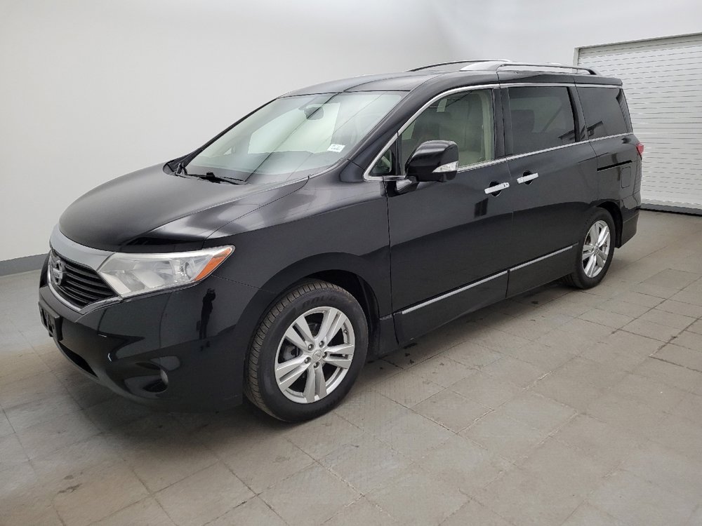 Used 2016 Nissan Quest Platinum image 2
