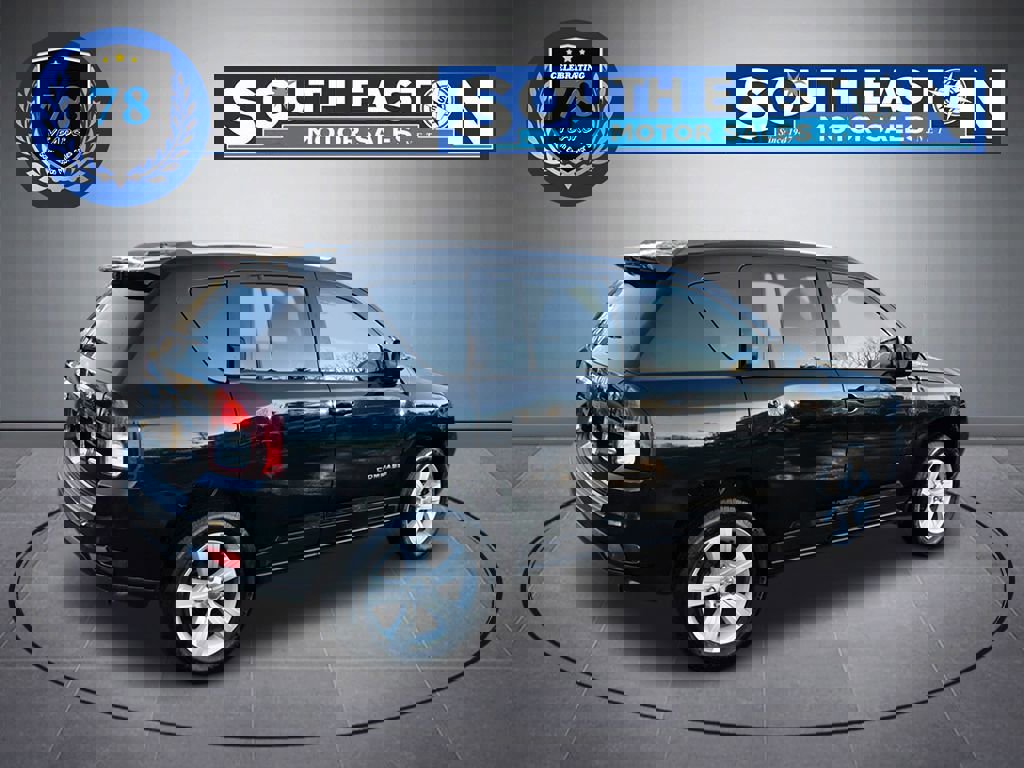 Used 2016 Jeep Compass Latitude image 7