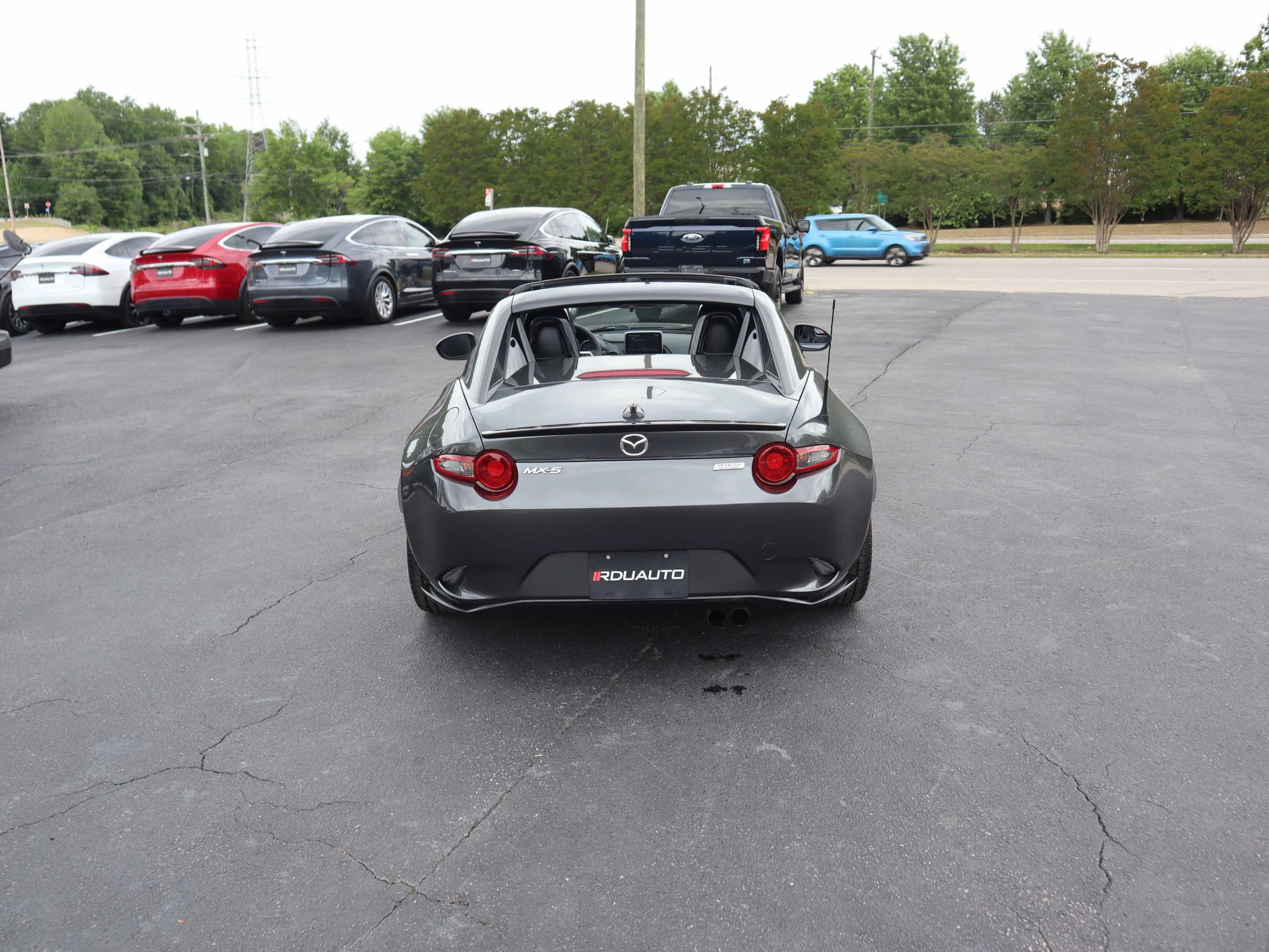 Used 2017 MAZDA MX-5 Miata RF Club w/ Brembo/BBS Package RWD image 10