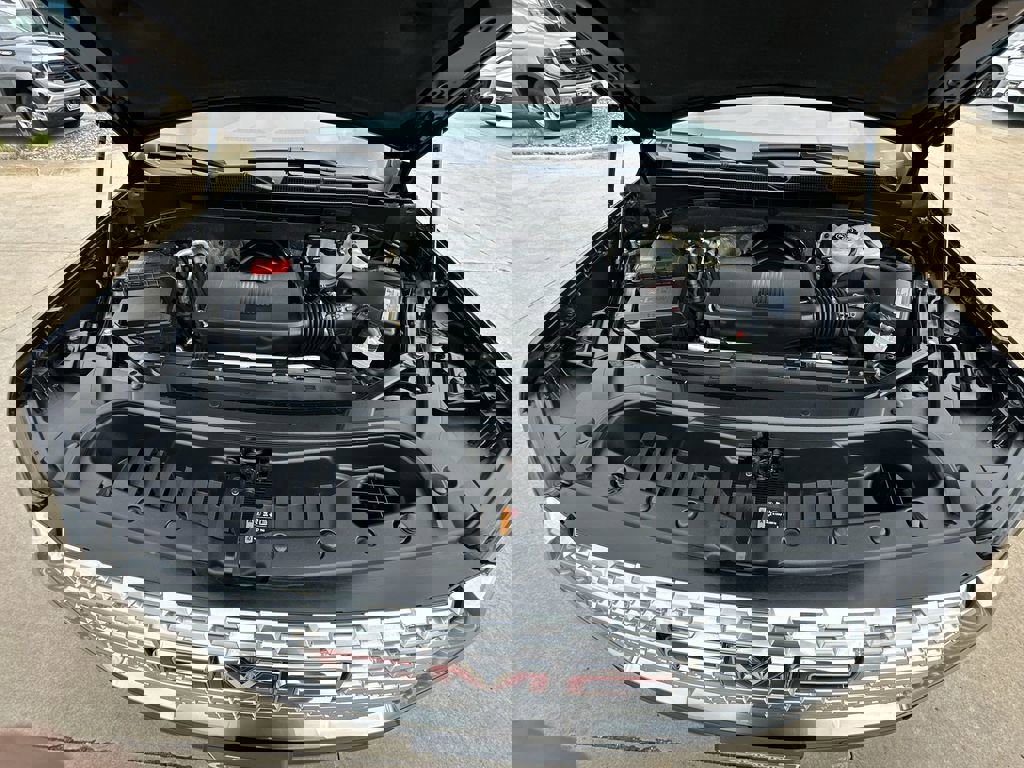 Certified 2021 GMC Yukon Denali w/ Denali Ultimate Package image 32