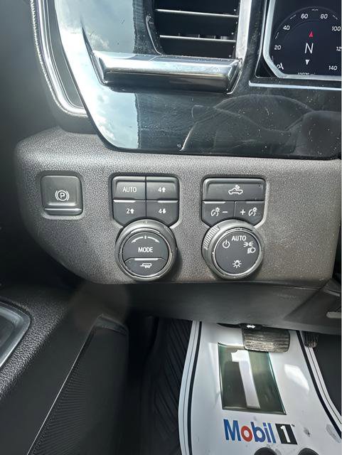 Used 2024 Chevrolet Silverado 1500 LT image 21