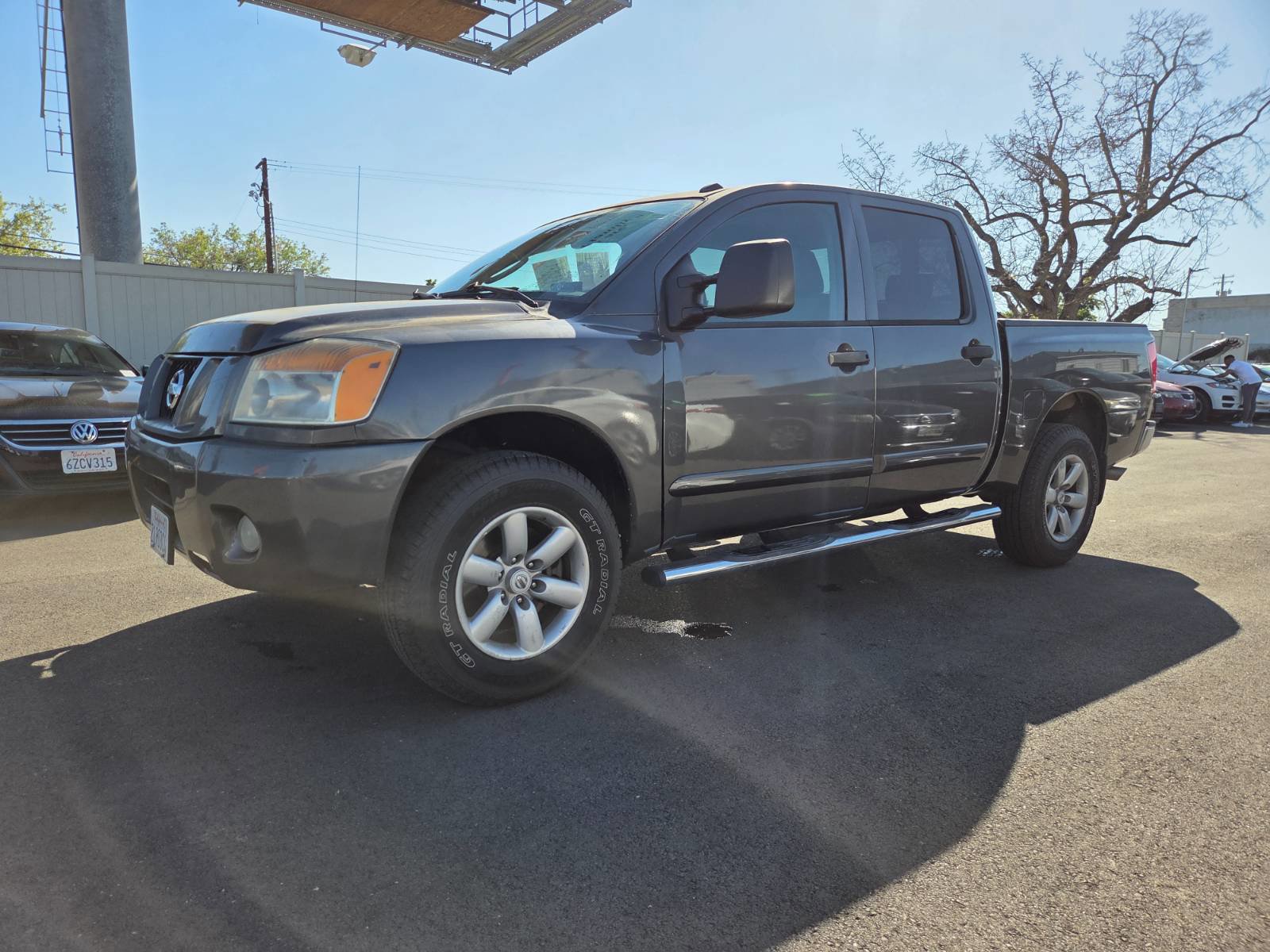 Used 2011 Nissan Titan SV w/ SV Premium Utility Pkg image 1