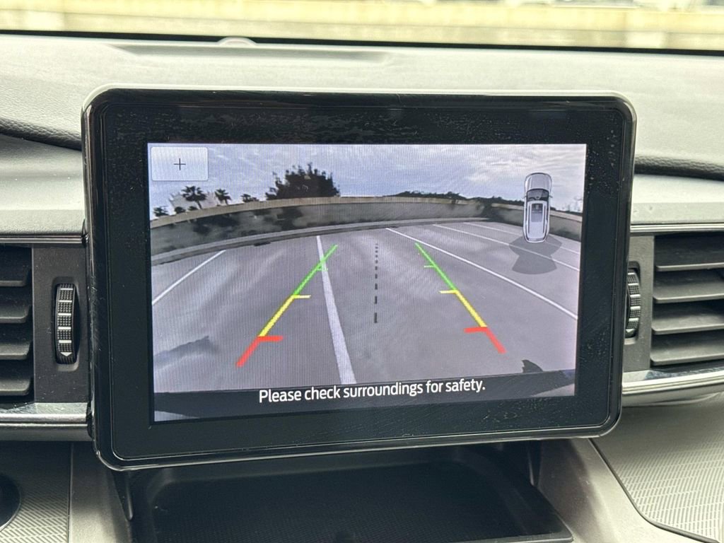 Used 2021 Ford Explorer XLT w/ Equipment Group 202A image 29