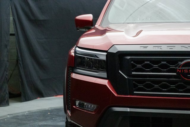 Used 2023 Nissan Frontier PRO-4X w/ Pro Convenience Package image 5