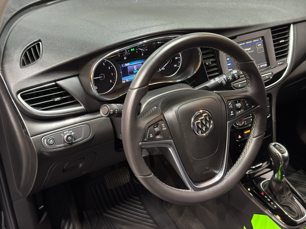 Used 2022 Buick Encore Preferred w/ Safety Package image 16