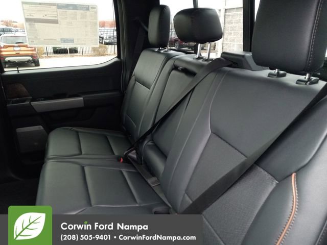 New 2026 Ford F250 Lariat w/ Black Appearance Package image 25